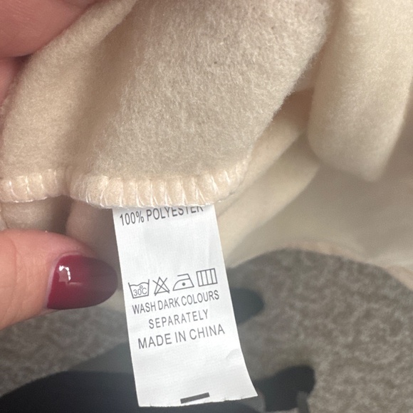 Turtleneck sweatshirt - Picture 4 of 4